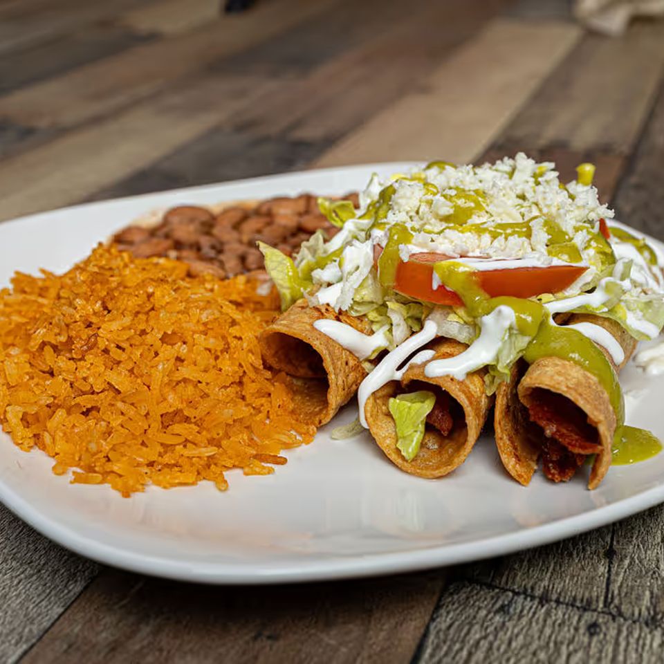 6827bd135a773c69ad6fa95e  mg 4393