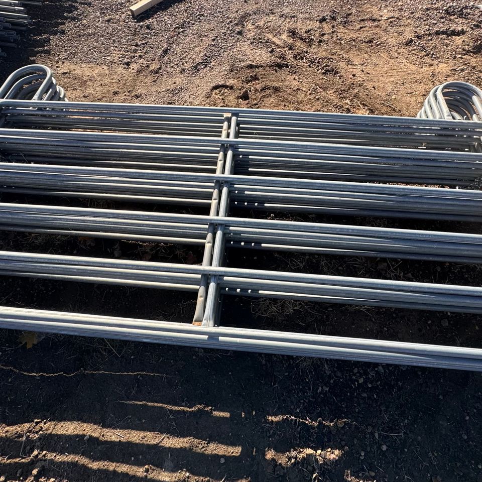 Corral panels