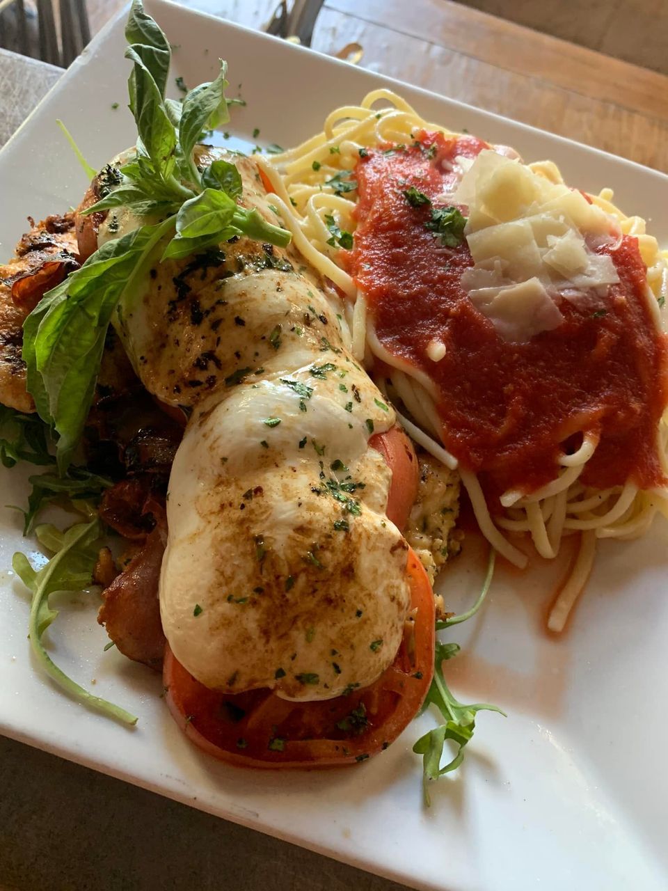 Chicken di parma pomodoro