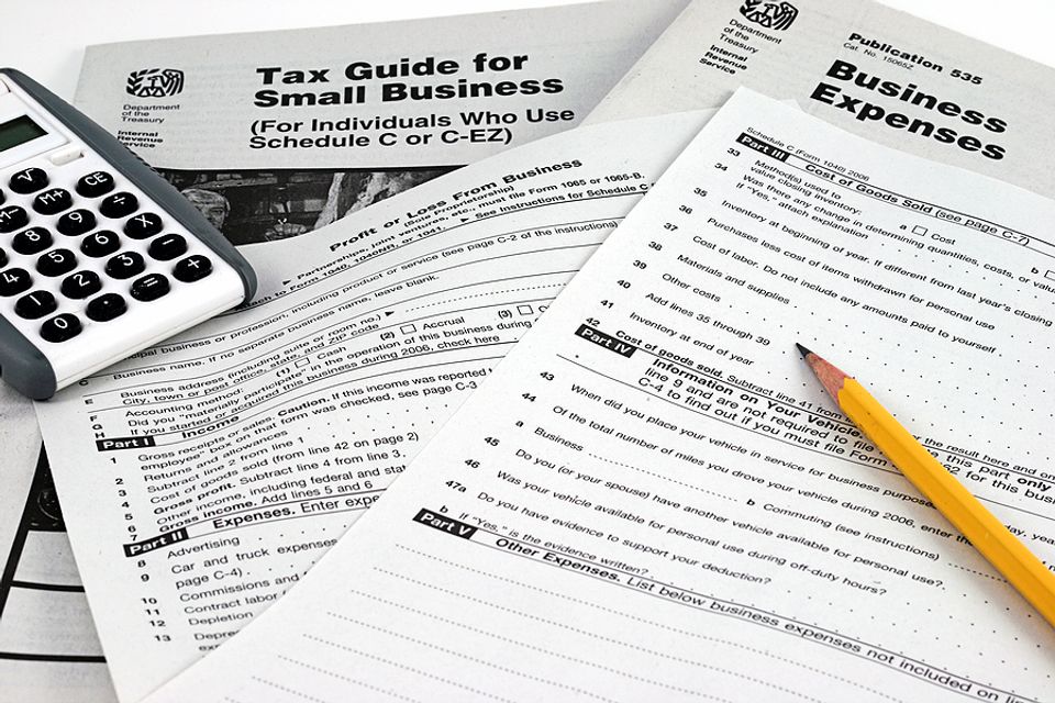 Business tax preparation services