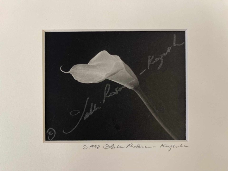 Cala lily platinum print