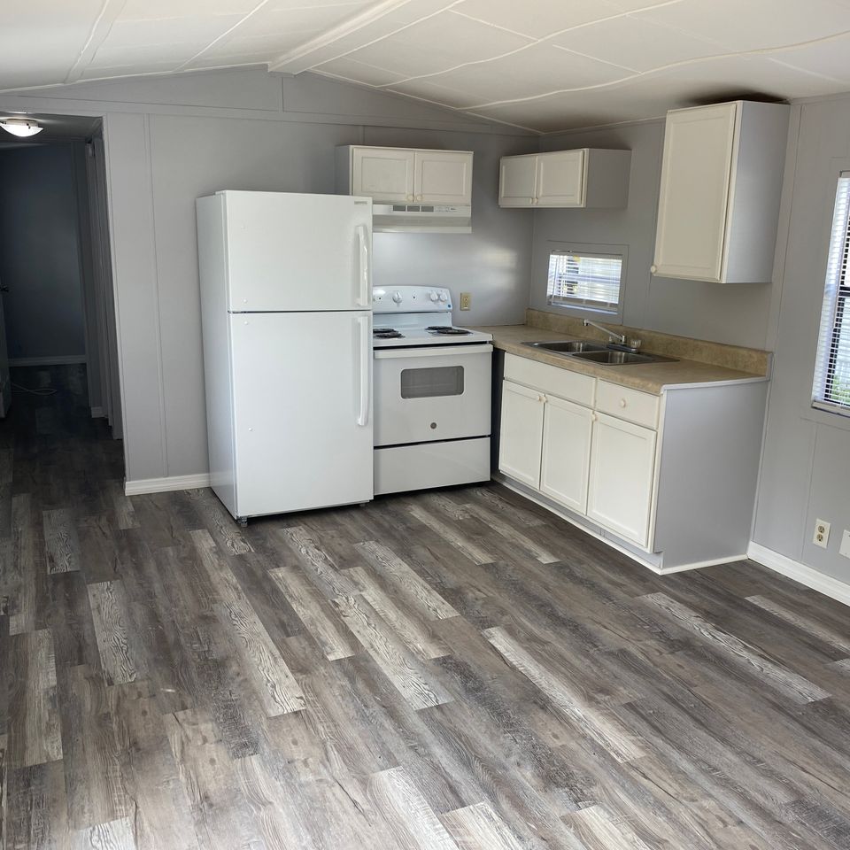 Lot 51 kitchen