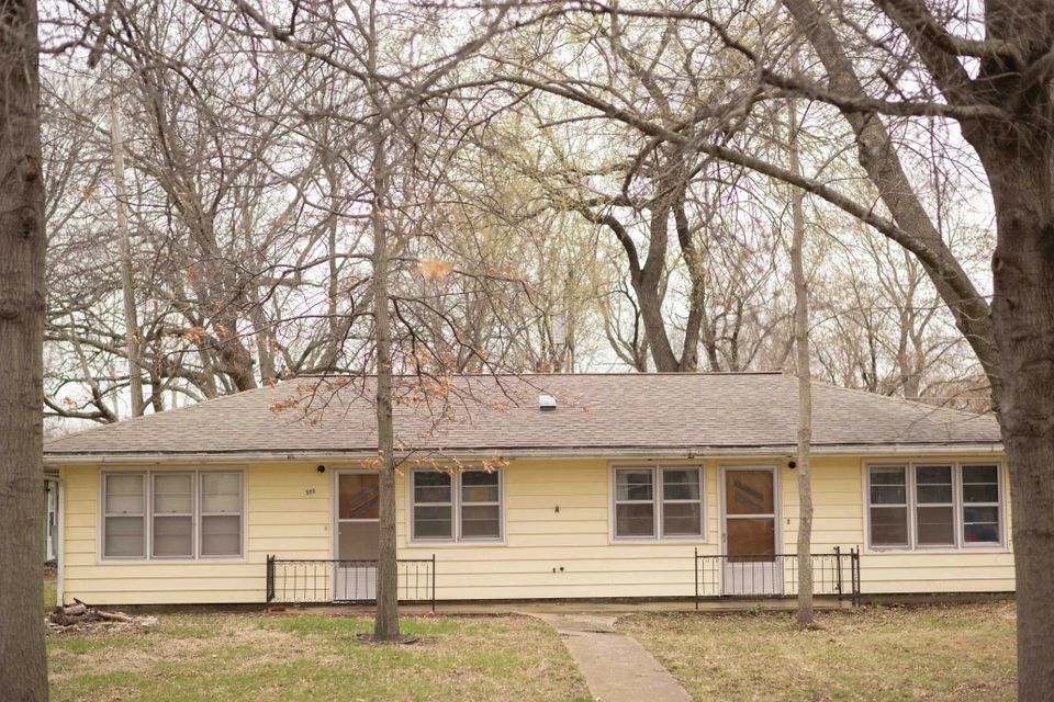 509 b street leroy  kansas 66857