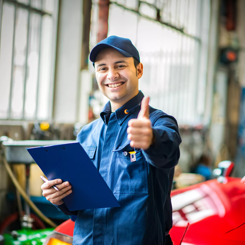 Auto body repair technician