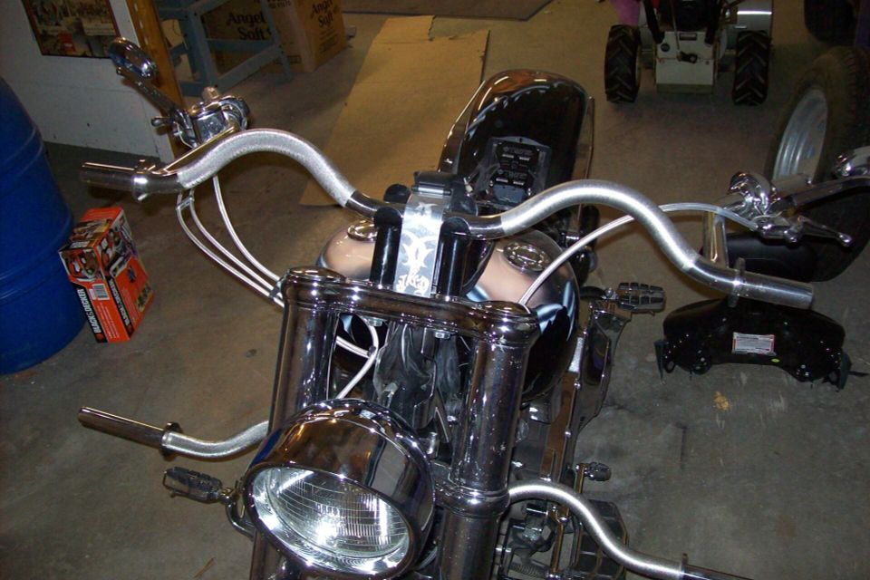 3597571