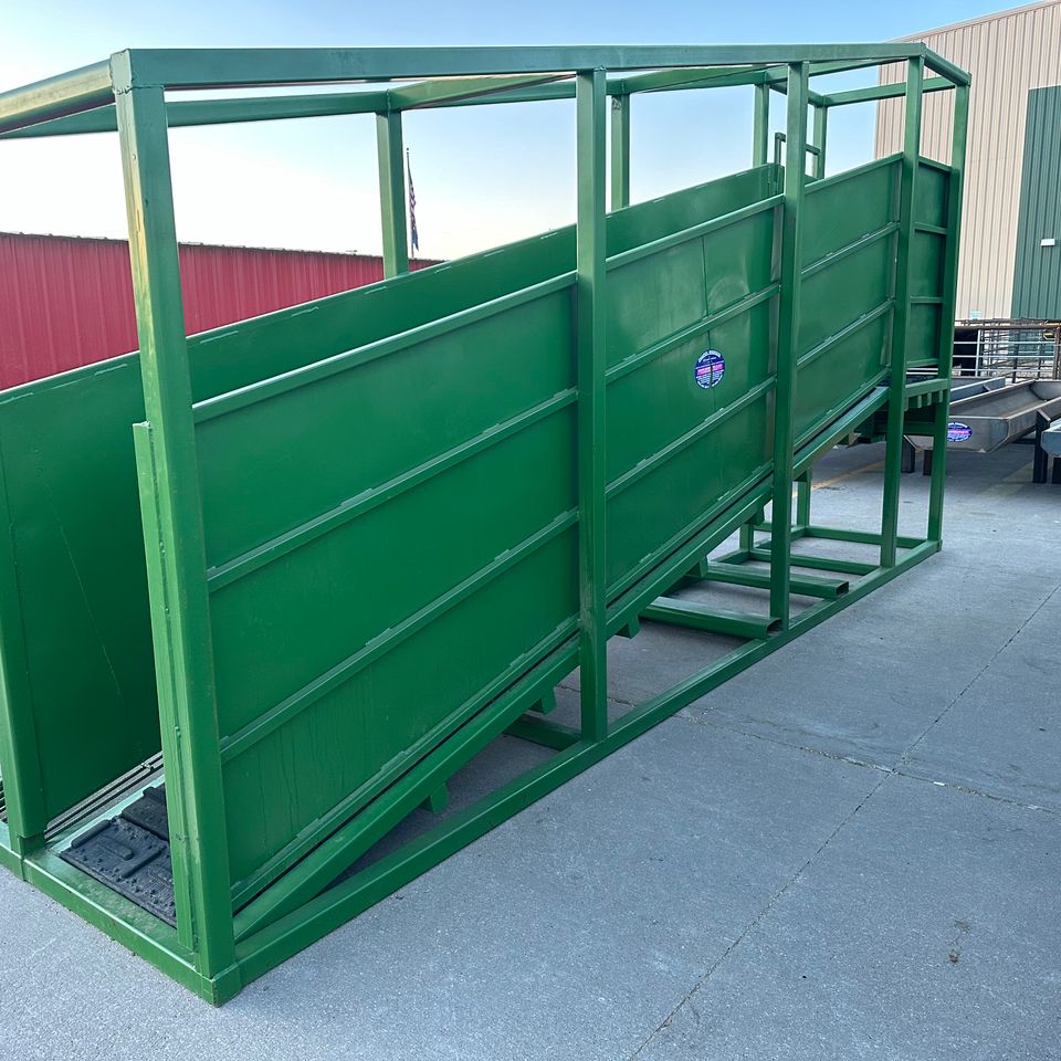 Single loading chute