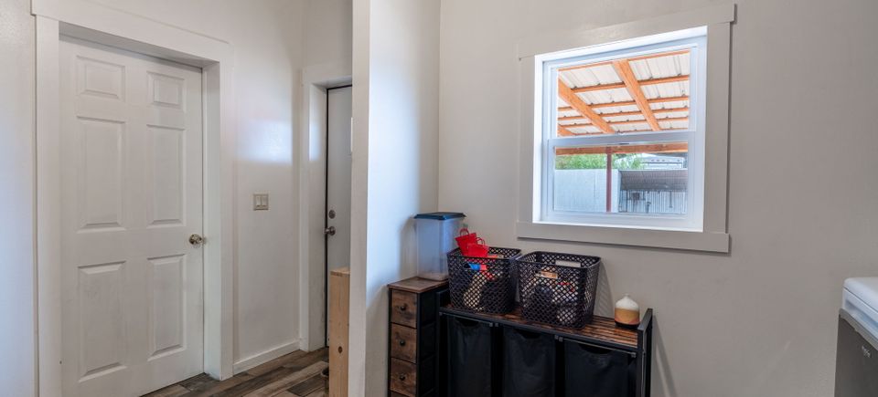 24 web or mls 1001 i st 23