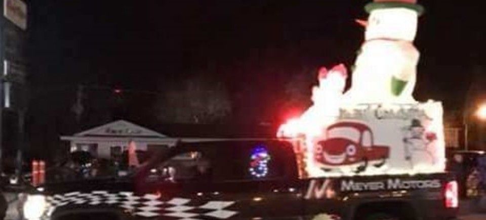 Christmas parade 2017 420171127 13696 gdvrj8