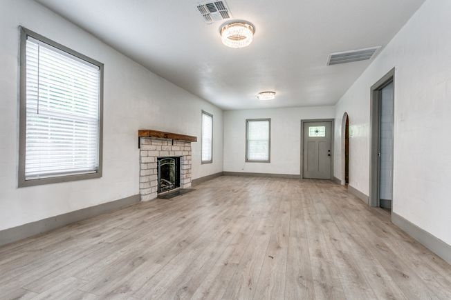 1232 vanderbilt robertcortez 5