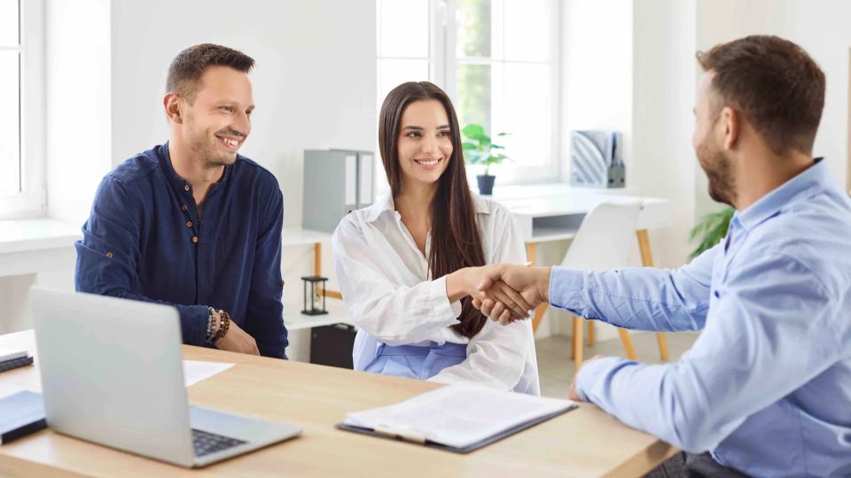 10 Proactive Ways to Keep Your Web Design Clients Happy and Build Long-Term Trust