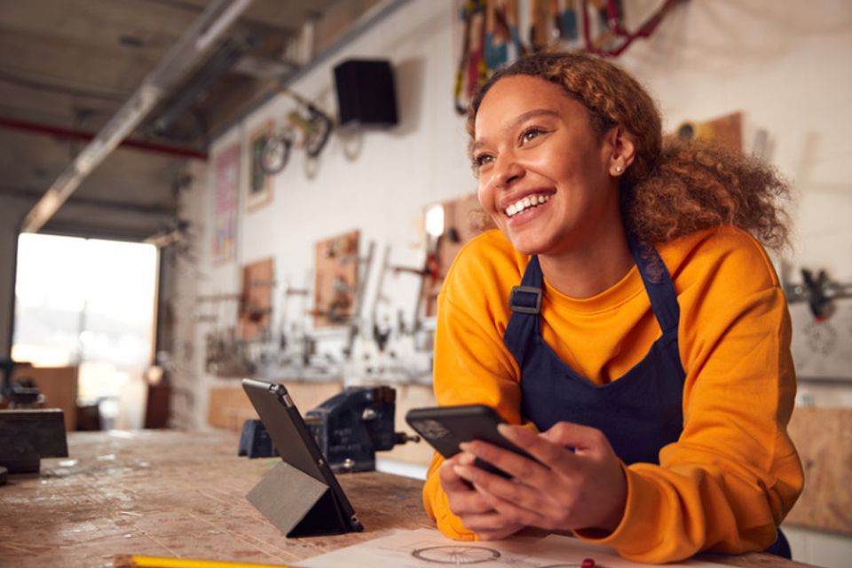 Lady business owner3