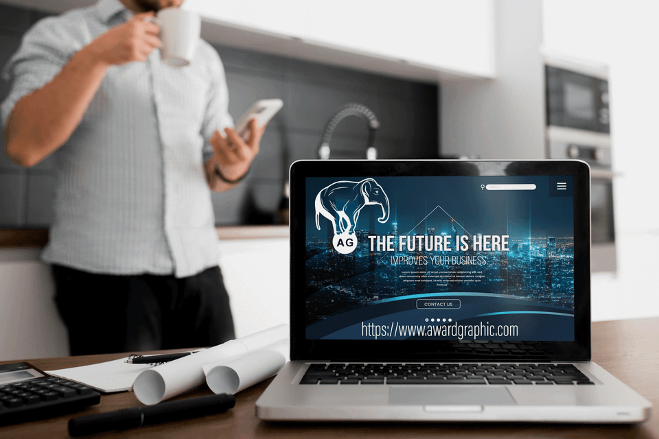 Homepage seen laptop screen