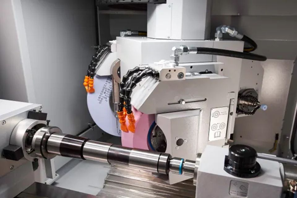 Universalgrinding