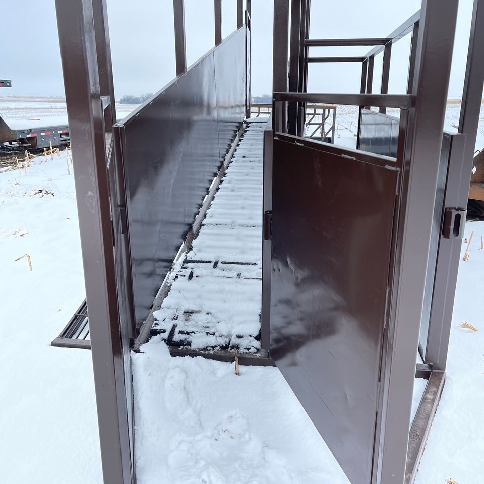 Double loading chute