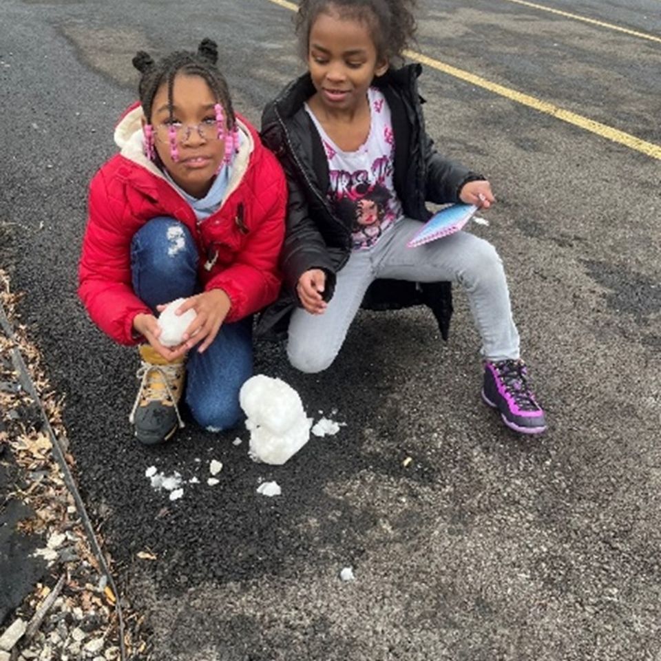 2girls at play