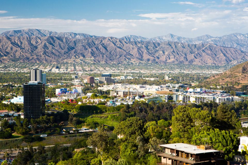 A view over Burbank on a hot clear summers day