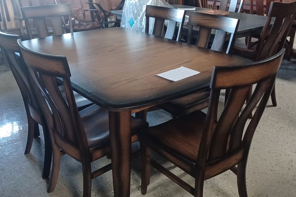 Add dining room 12