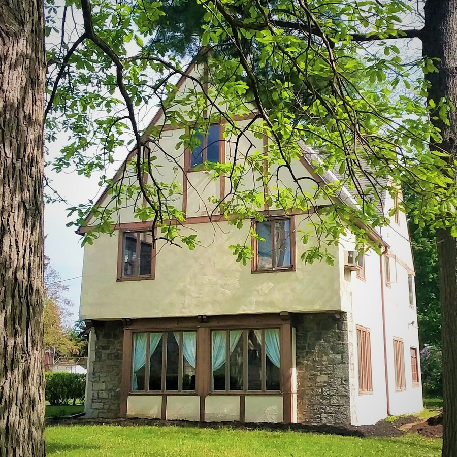 Crossroads House Comfort Care Home in Batavia, NY