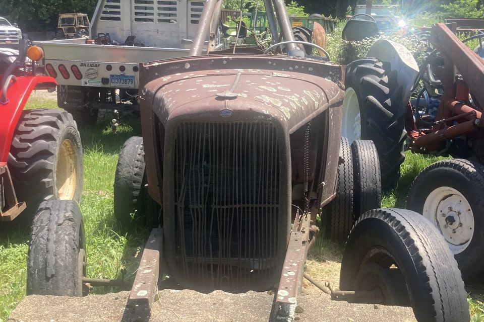 Model b front