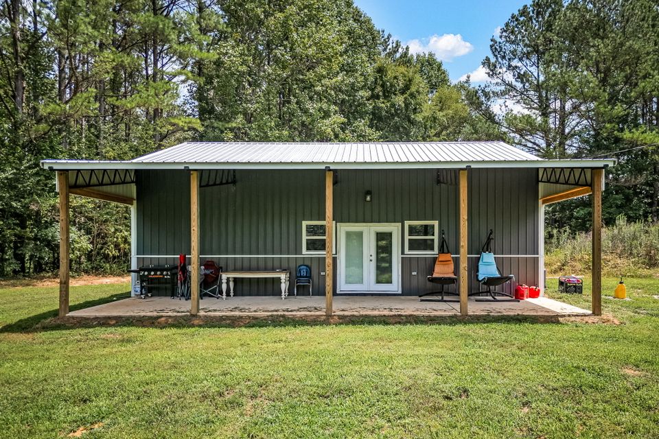 8 web or mls 251 second creek rd 8