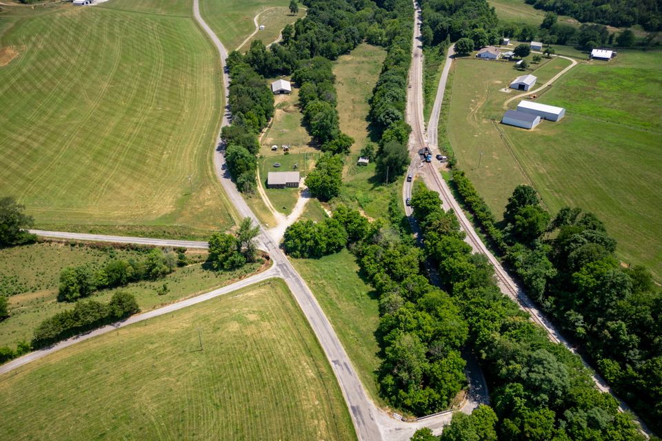 3 web or mls 3328 diana ridge rd drone 7