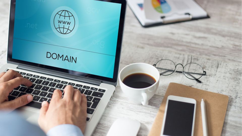 How to Choose the Perfect Domain Name for Your Website: Tips for Web Designers and Their Clients