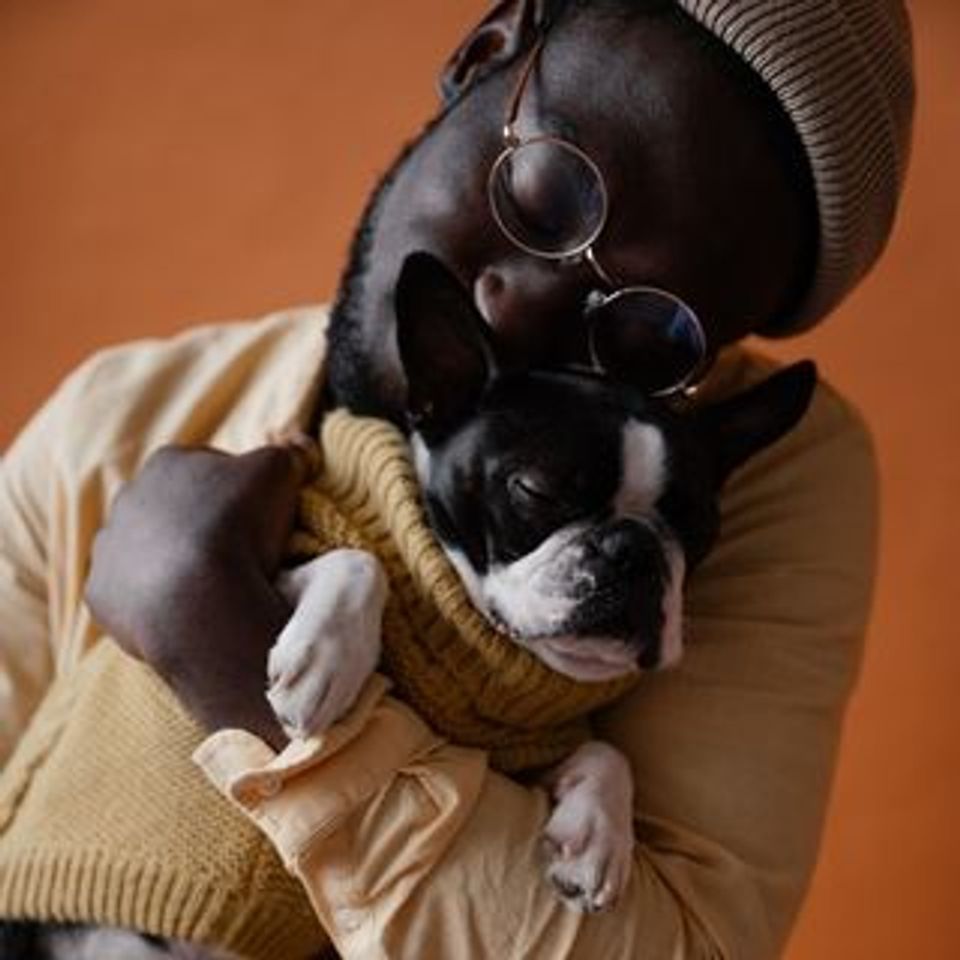 Brown and light brown  circle framed instagram profile picture (19)
