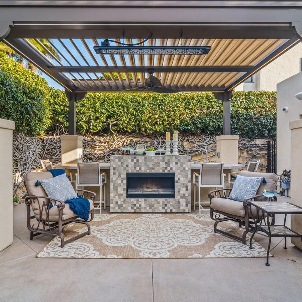 Legacy Outdoor Living - Boise, ID - Portfolio Outdoor Fireplace and Seating