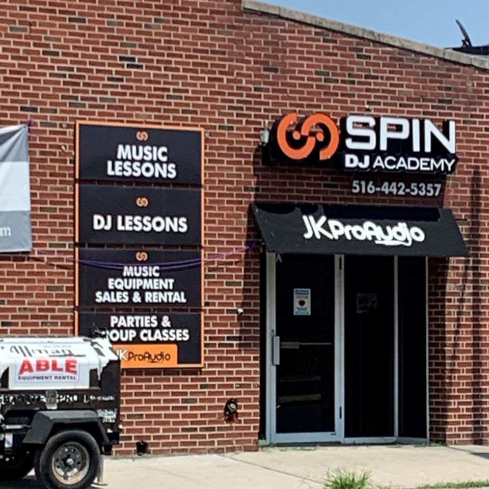 Dj