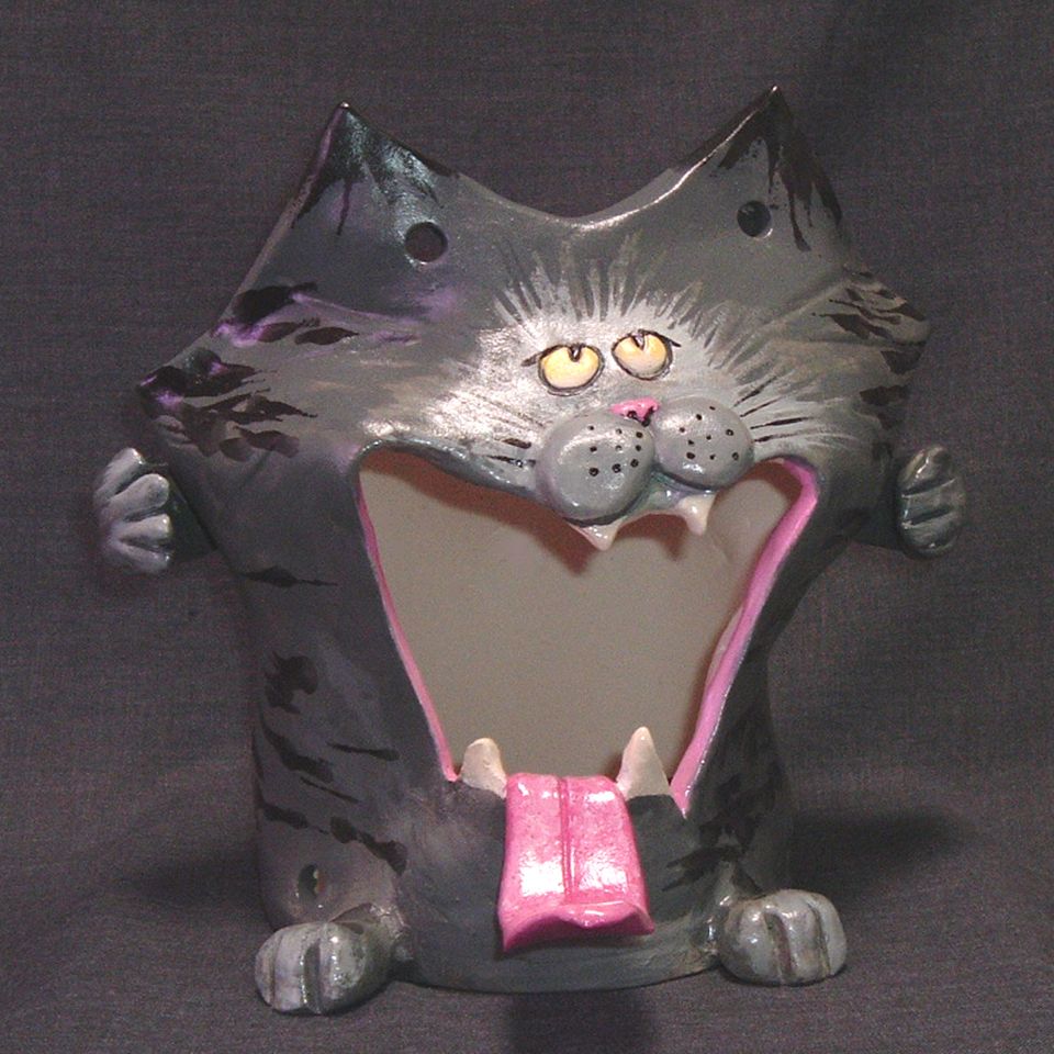 Cat birdfeeder