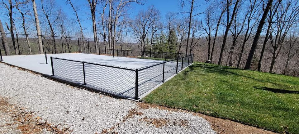 Tennis court galvanized chain link fence
