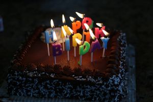 Happy birthday gd668ec02c 1920