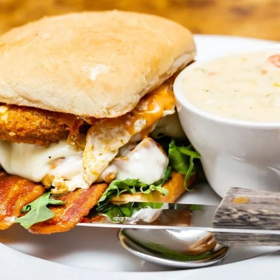 F d burger and soup