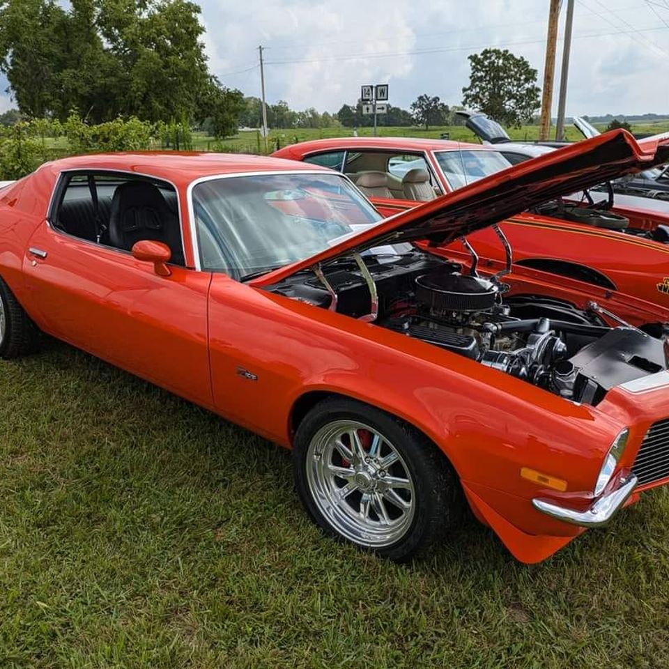 Car8