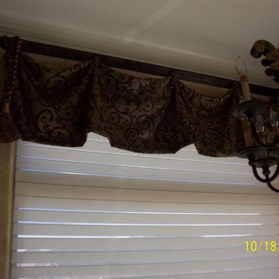 Valance720121127 27138 1wwgop3 0