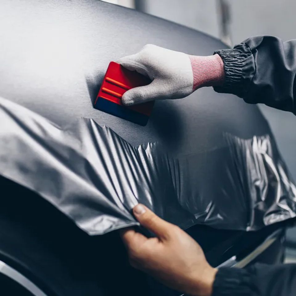 Vehicle Vinyl wrapping