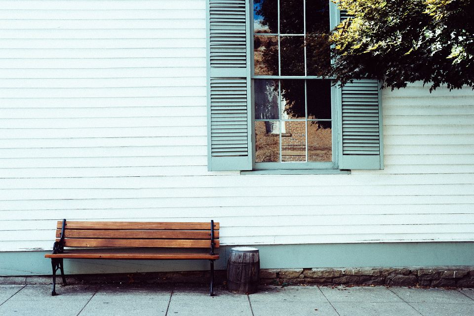 Bench g82131cb70 1920