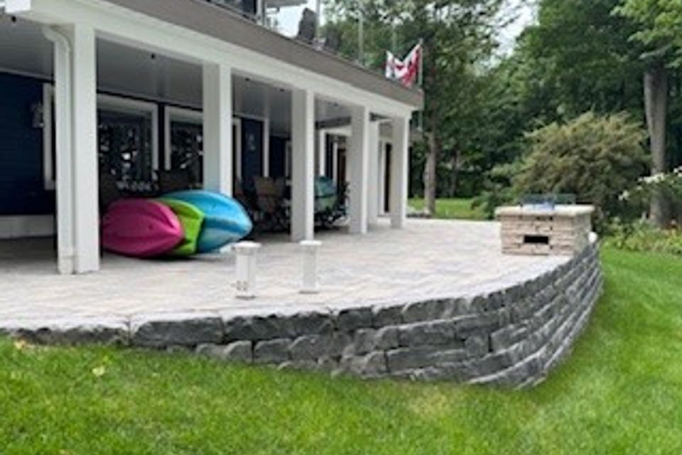 Kayak patio