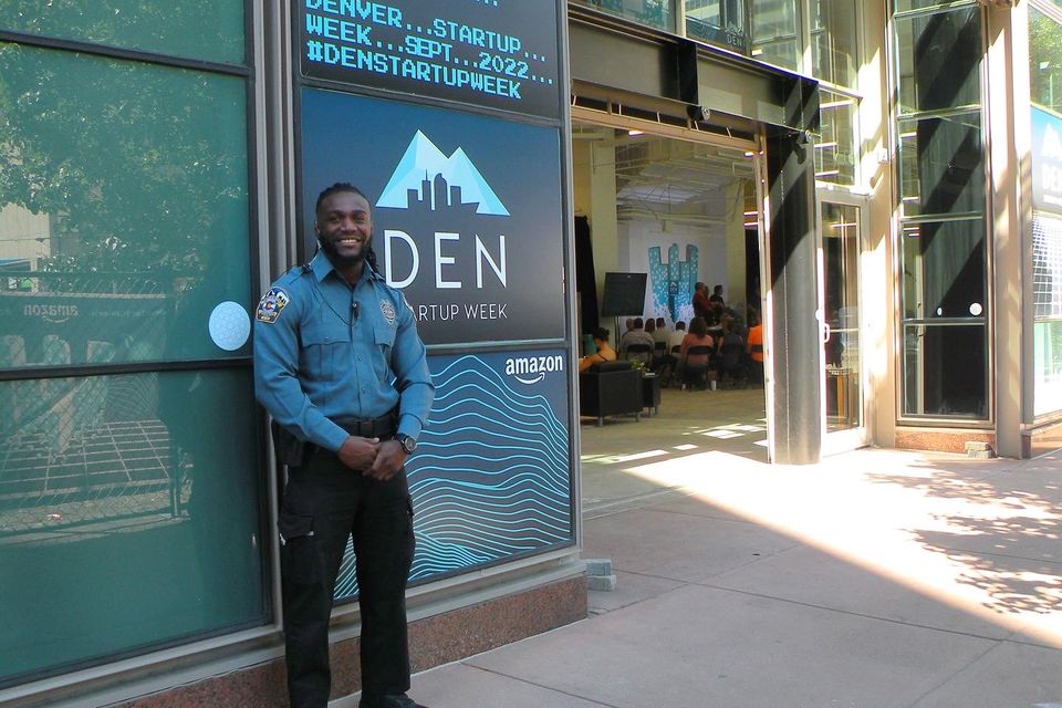 Sam gebore photo