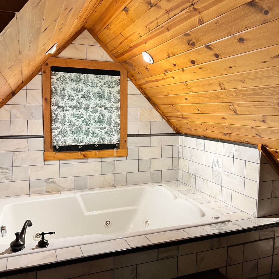 Rr1 master bath