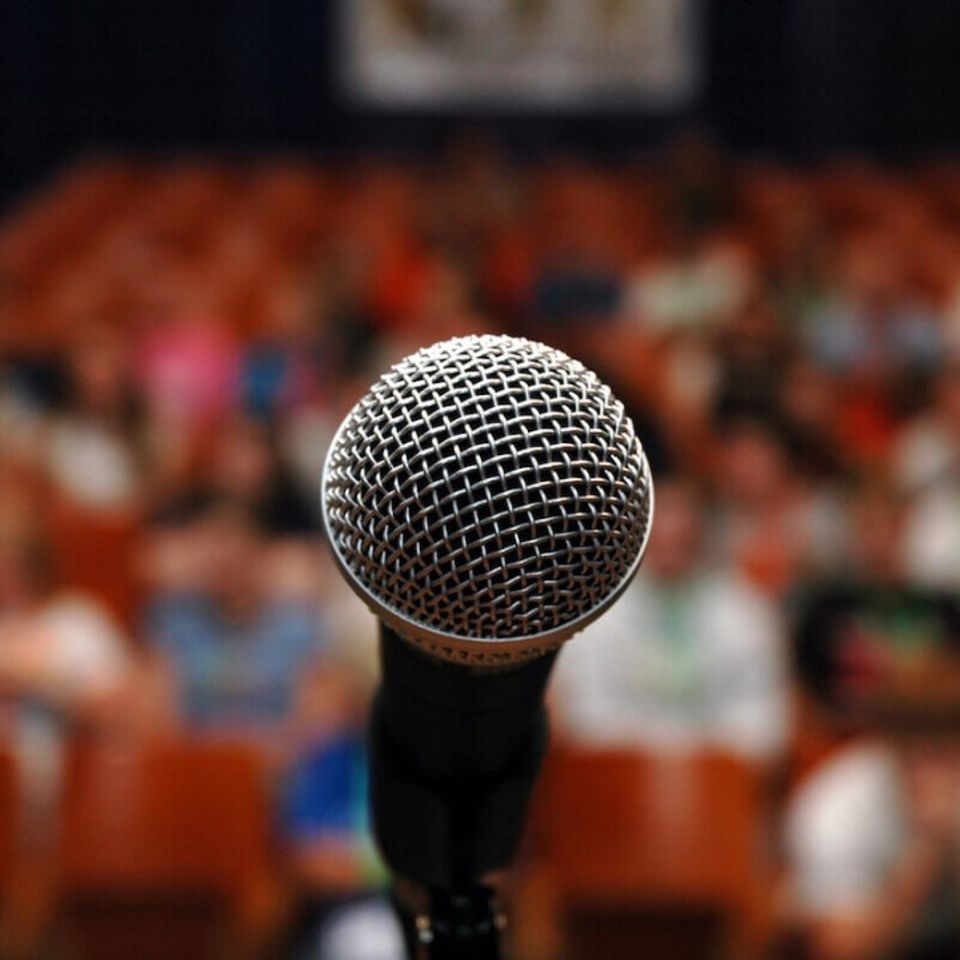 Motivational speaker picture 2