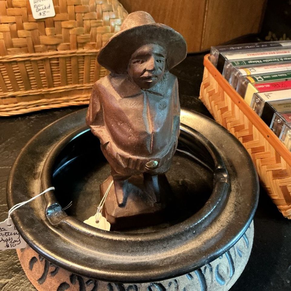 Larrison estate sales woodfield cincinnati023