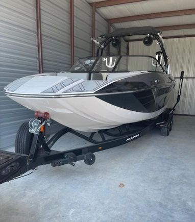 40ft w boat