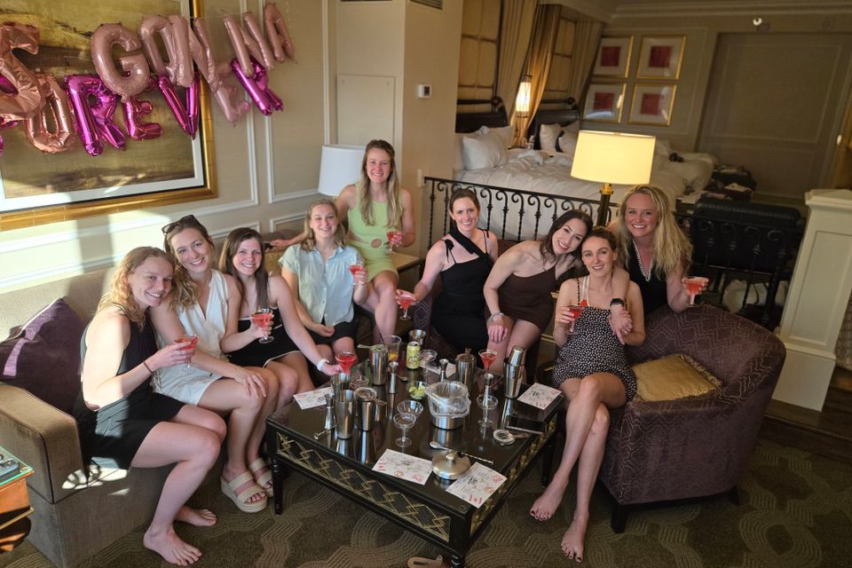 The Bourbon Babe | Mixology Classes | Mobile Bartender