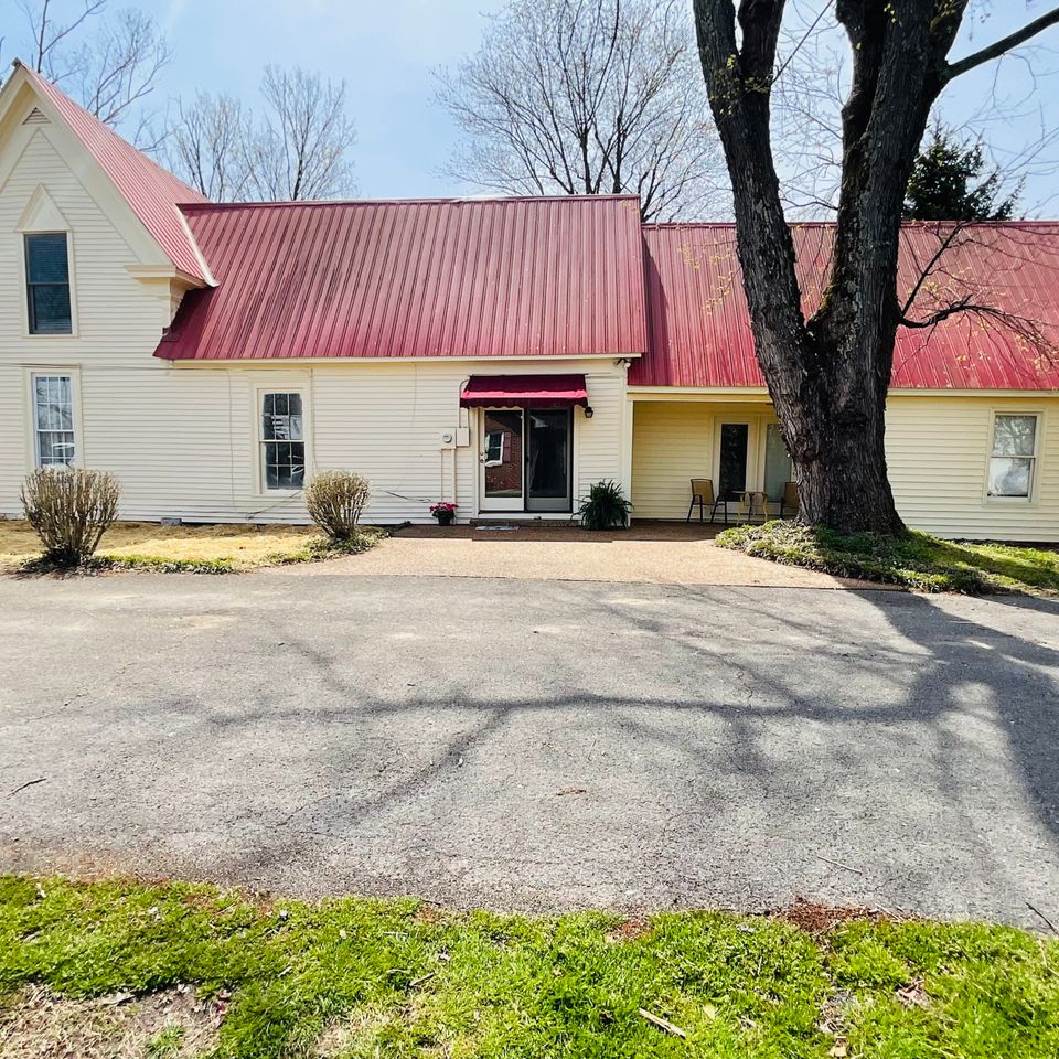 C8cc2a83 7df8 4100 b303 d891460b9c8f