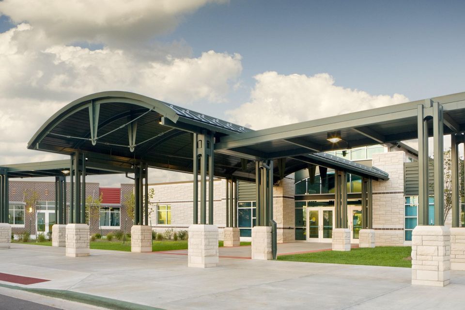 Southwest elem front1 min