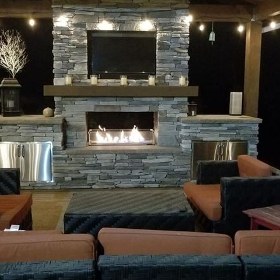 Outdoor fireplace 2