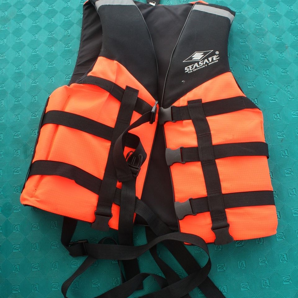 Life jacket g8a958a369 1920