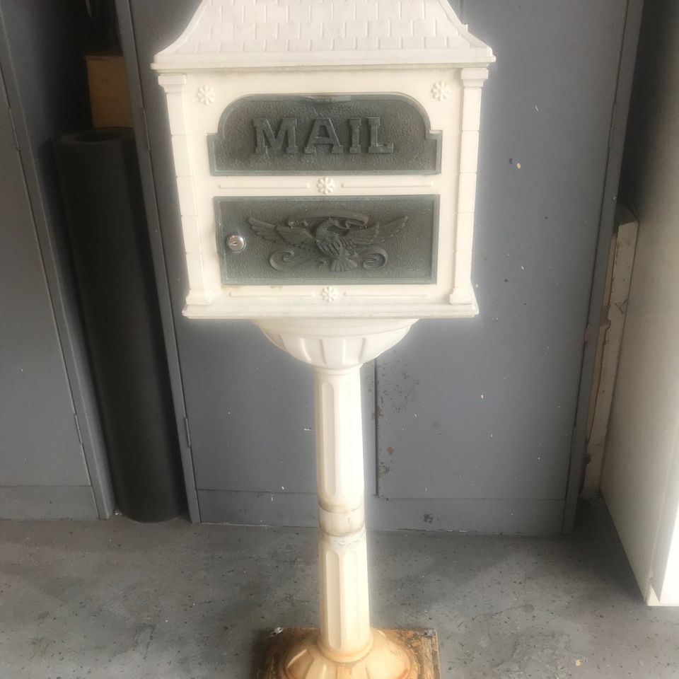 Mailbox7