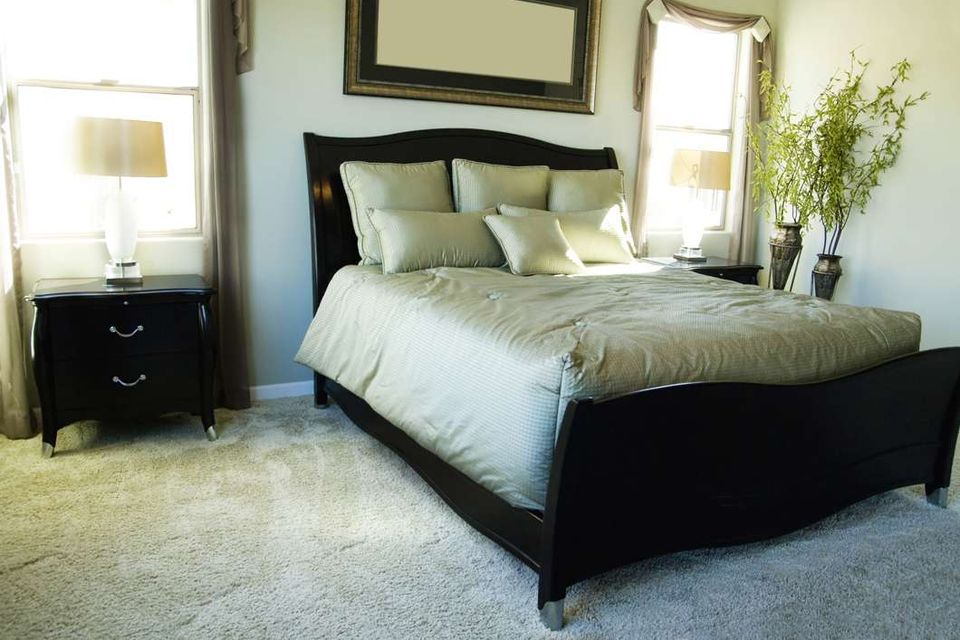 1704818796036 beautiful bedroom interior des 16225901